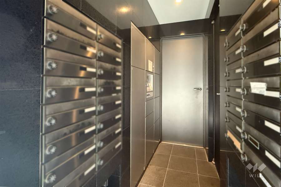 宅配ボックスと共用ポスト