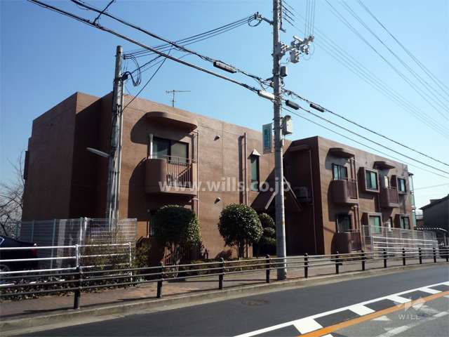 ユニヴェール花屋敷1号館の外観（北西側から）