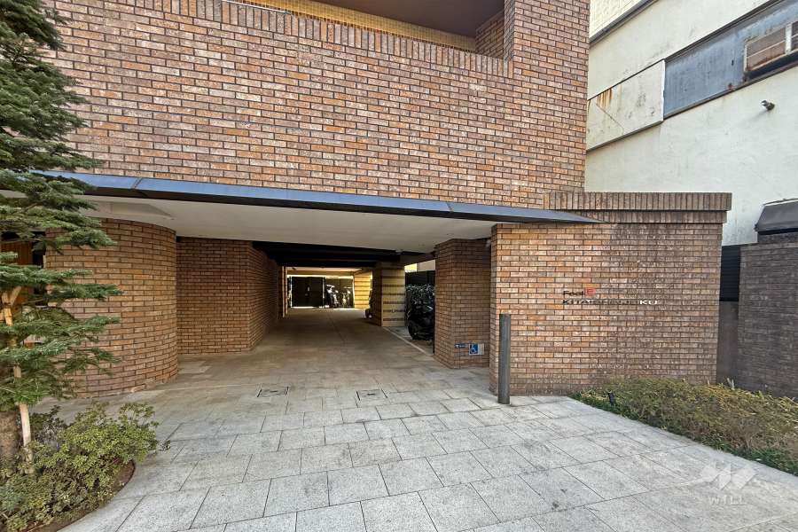 駐車場の出入り口