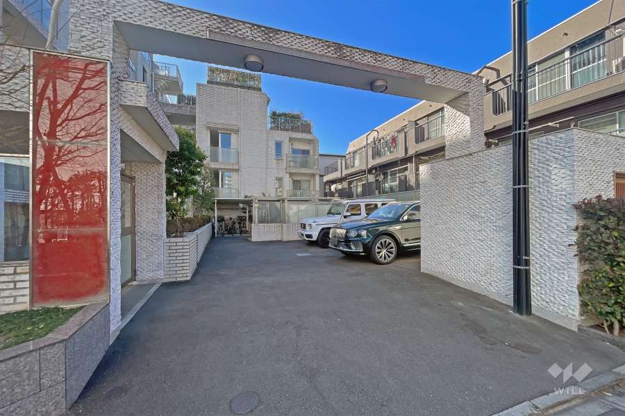 敷地内駐車場（屋外平面式）