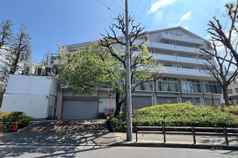 北新宿パークハイツの外観（北西側から）