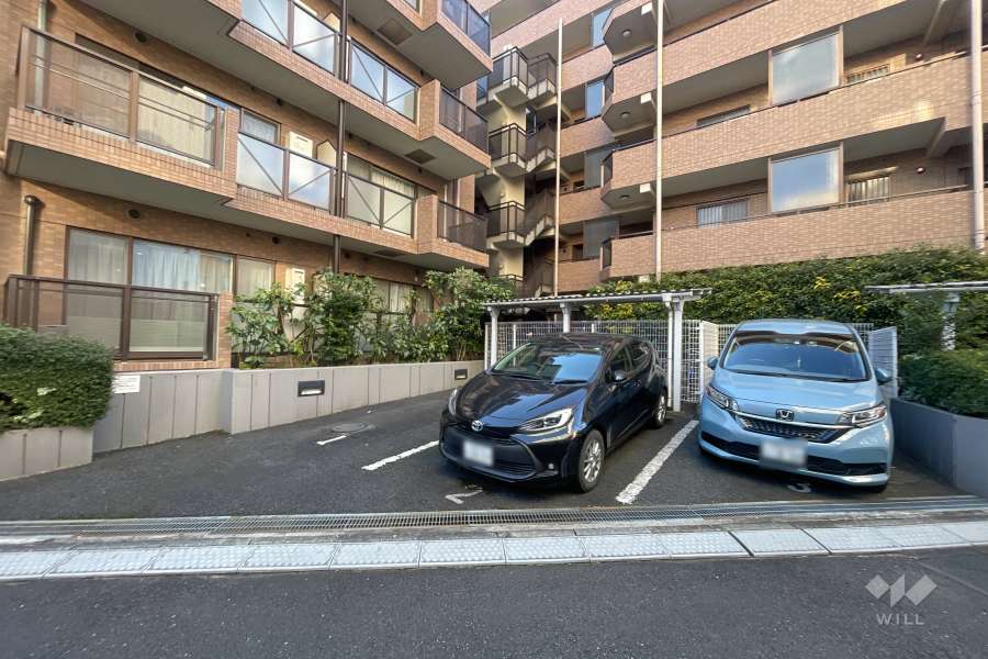 敷地内駐車場（屋外平面式）