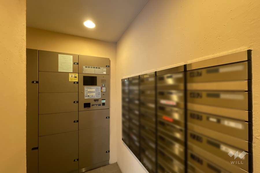 宅配ボックスと共用ポスト