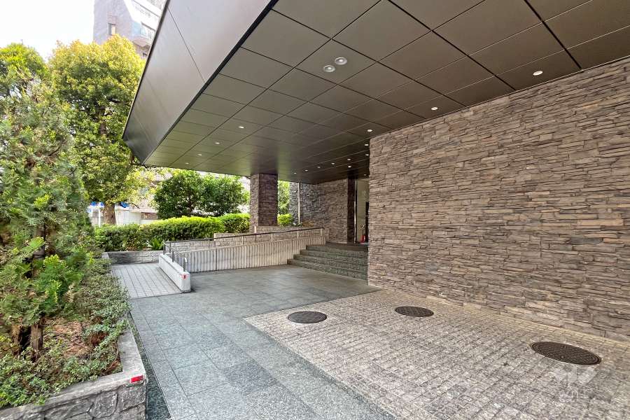 エントランスアプローチ