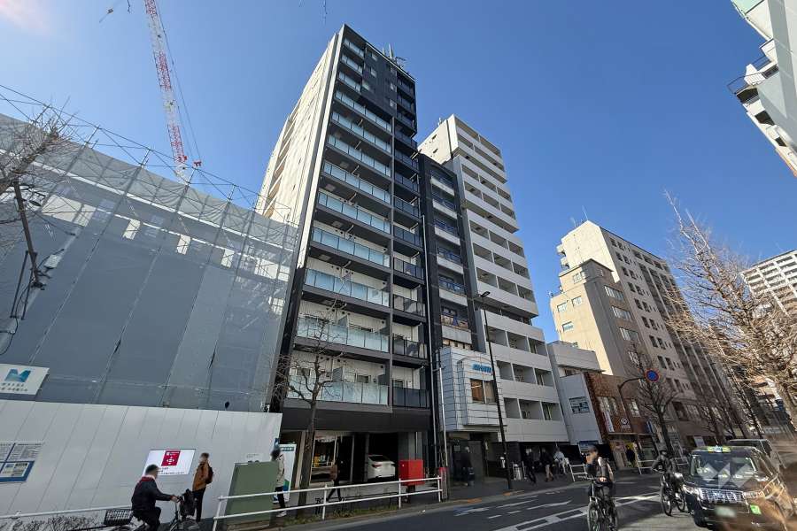 ガリシア新宿ノースの外観（南東側から）