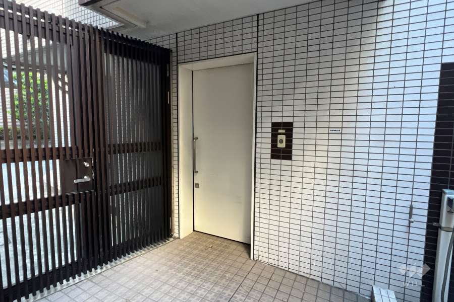 駐輪場の出入り口