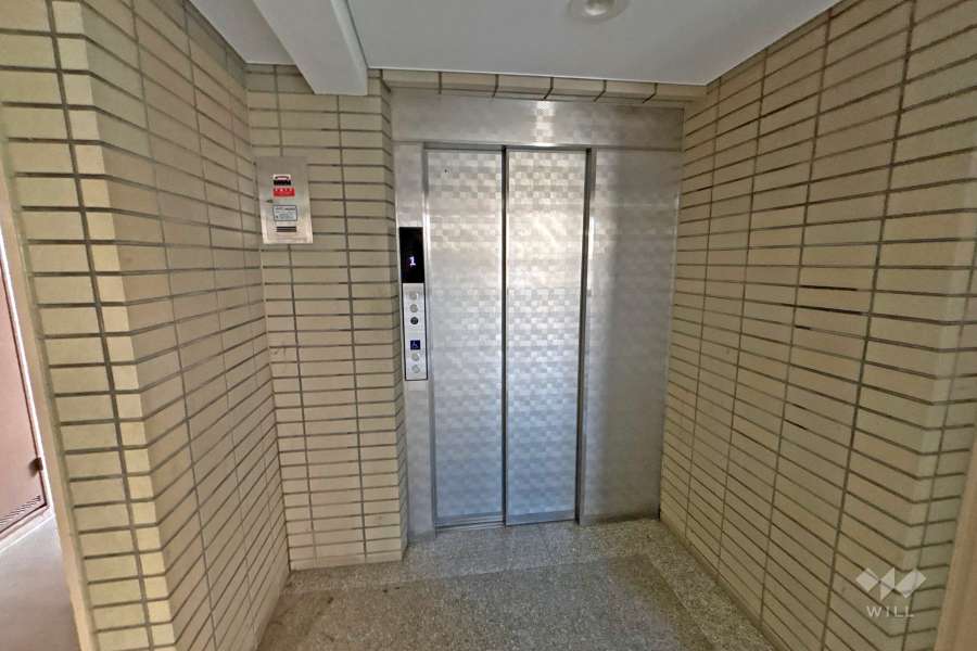 エレベーター