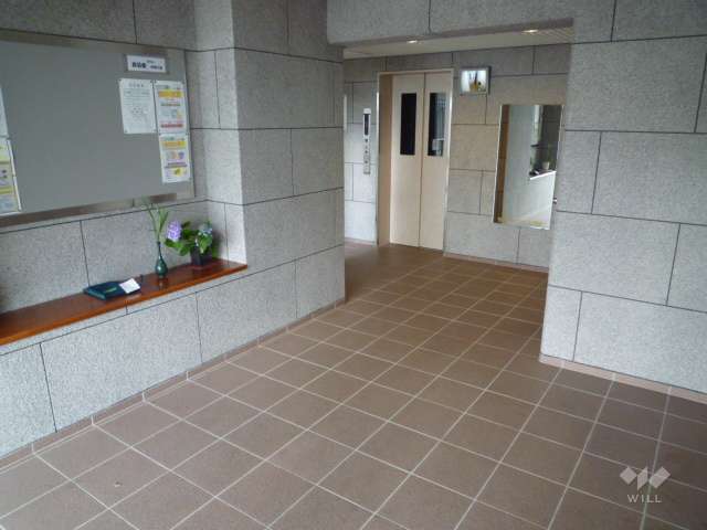 エントランスホール