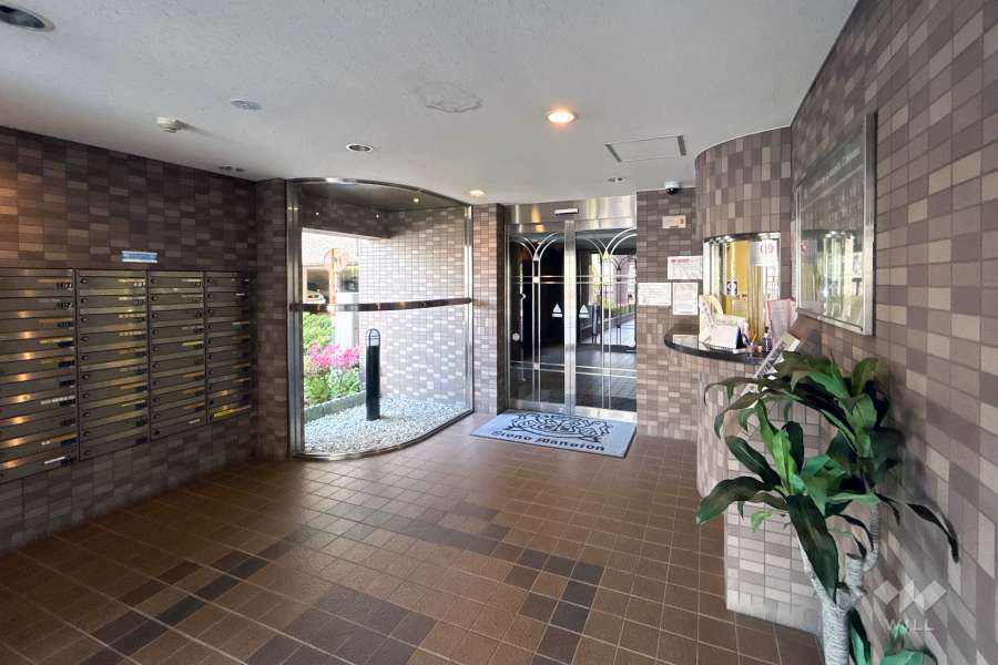 エントランスホール