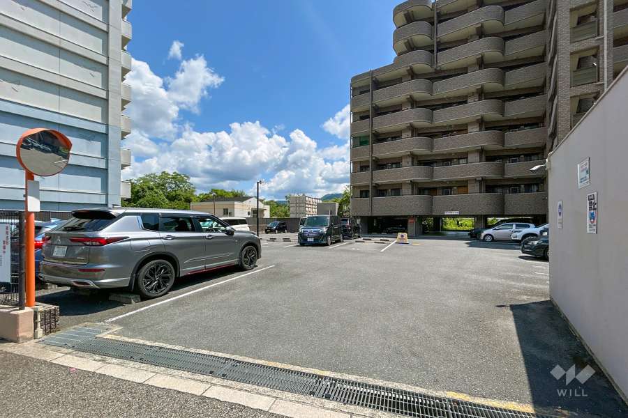 駐車場の出入口