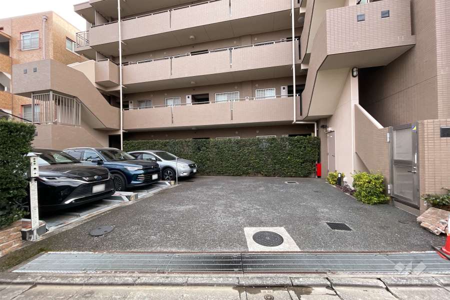 敷地内駐車場（屋外機械式）