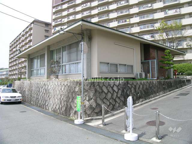 管理棟