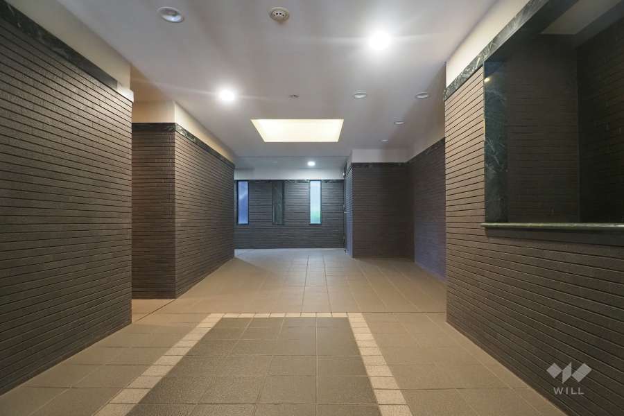 エントランスホール