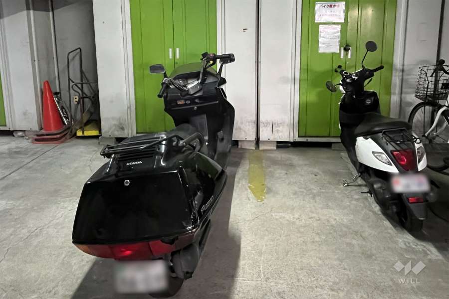 バイク置場