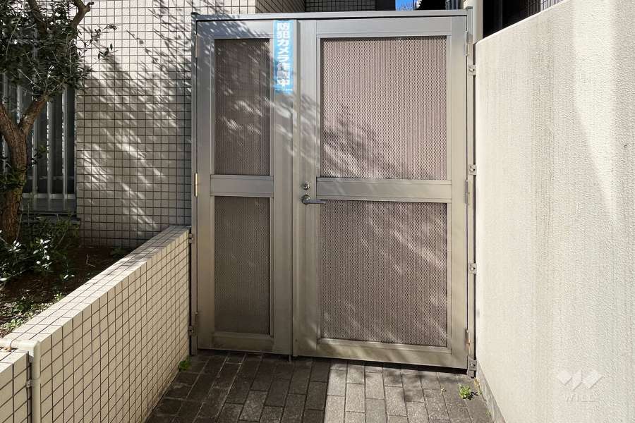 駐輪場の出入り口