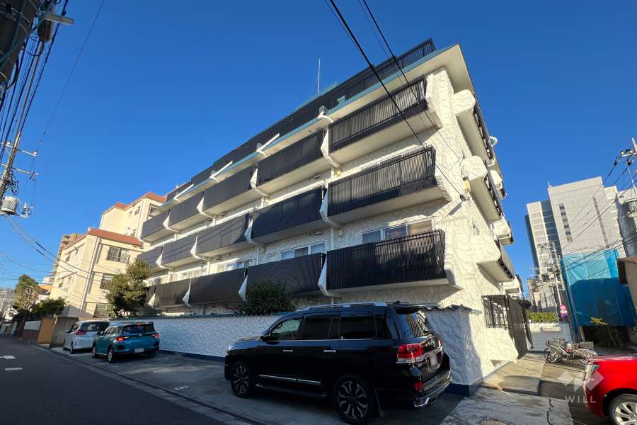 秀和東荻窪レジデンスの外観（南東側から）