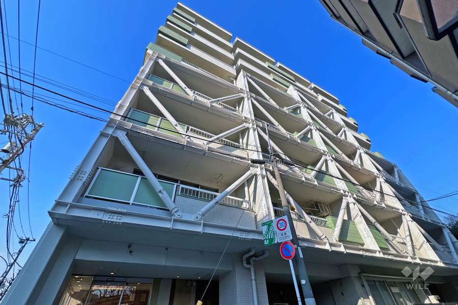 ライオンズマンション荻窪の外観（南西側から）