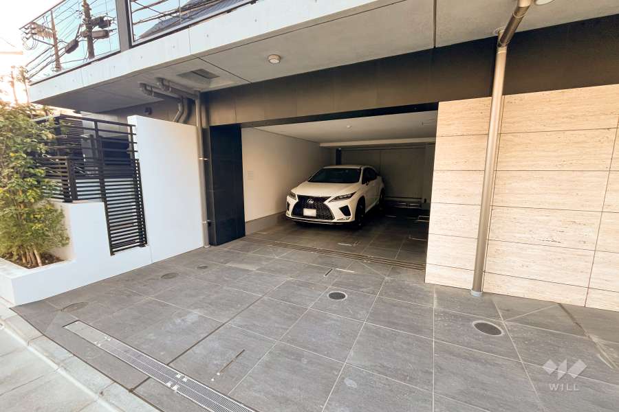 敷地内駐車場（屋内平面式）