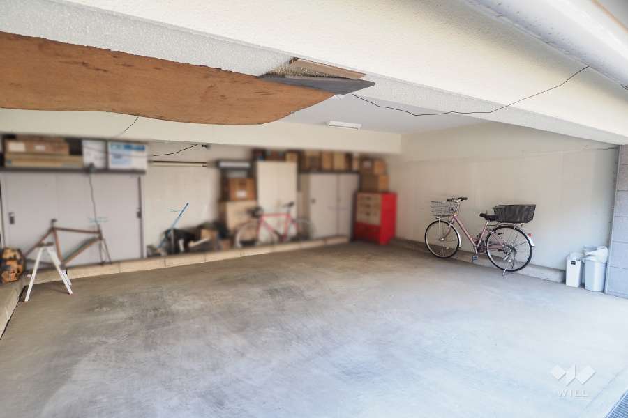 敷地内駐車場（屋内平面式）