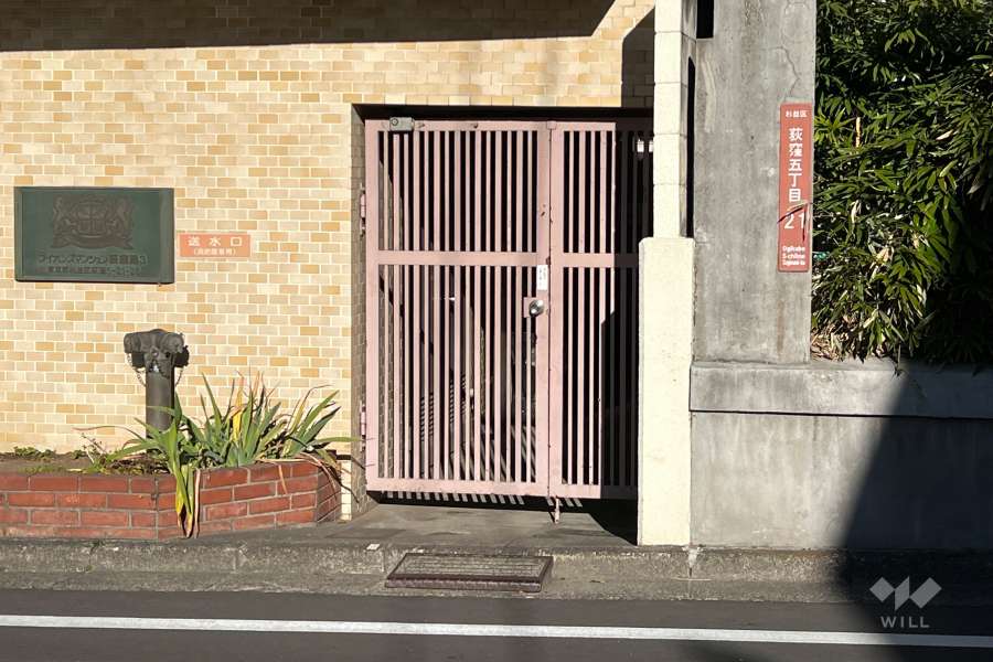 駐輪場の出入り口　