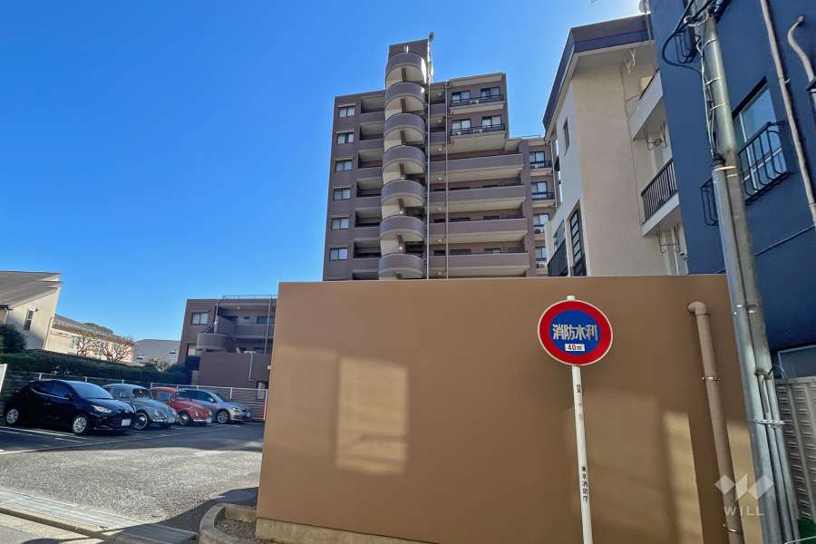 ファミール荻窪の外観（北西側から）