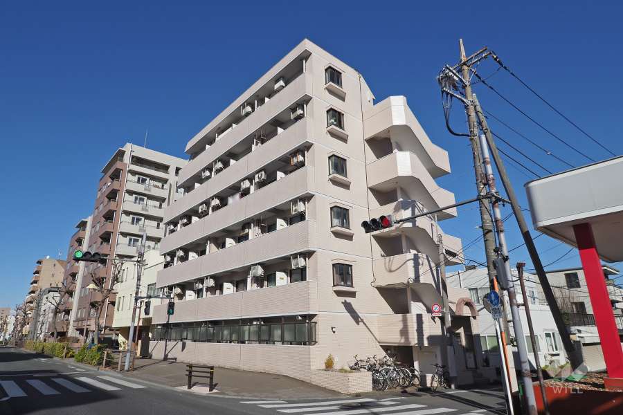 メゾン・ド・パラレールの外観（南西側から）