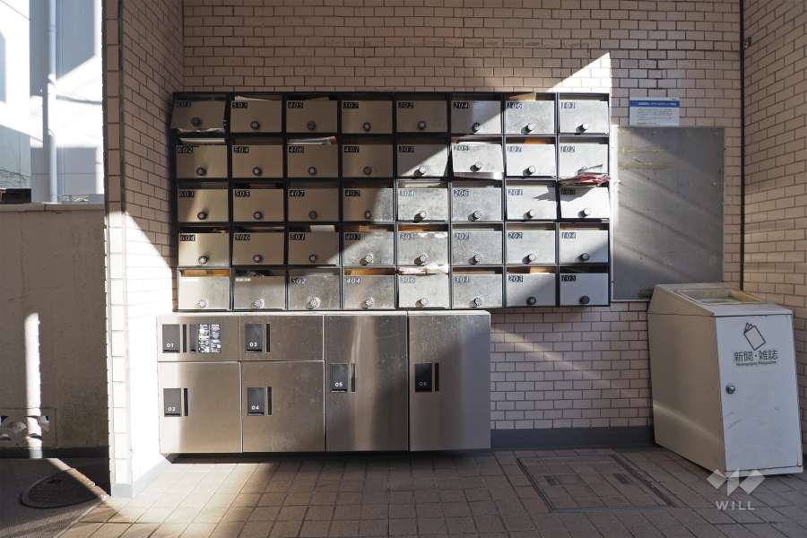 宅配ボックスと共用ポスト
