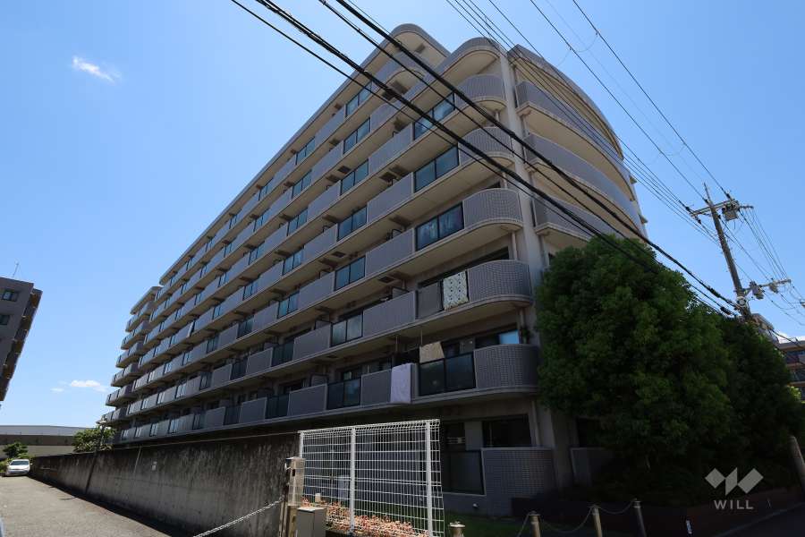 エンゼルハイムパークステージ2番館の外観（北西側から）