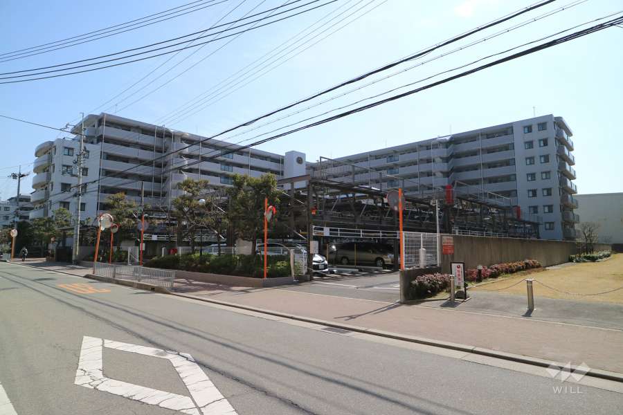 エンゼルハイムパークステージ2番館の外観(北西側から)