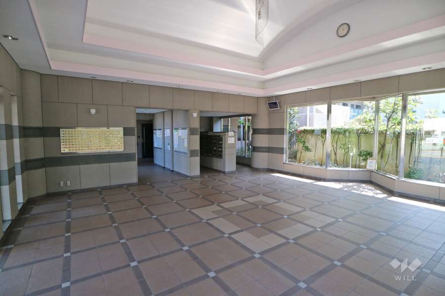 エントランスホール