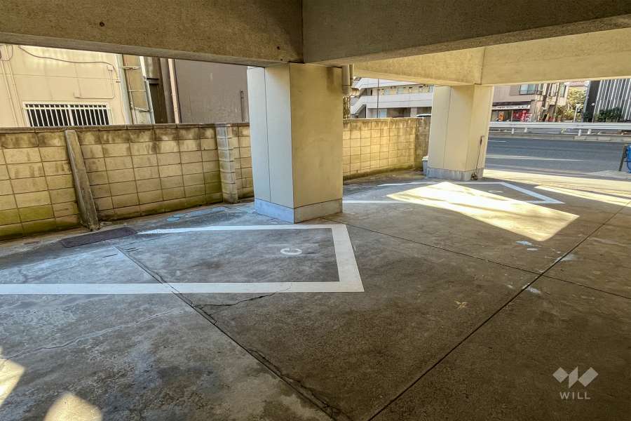 敷地内駐車場（屋内平面式）