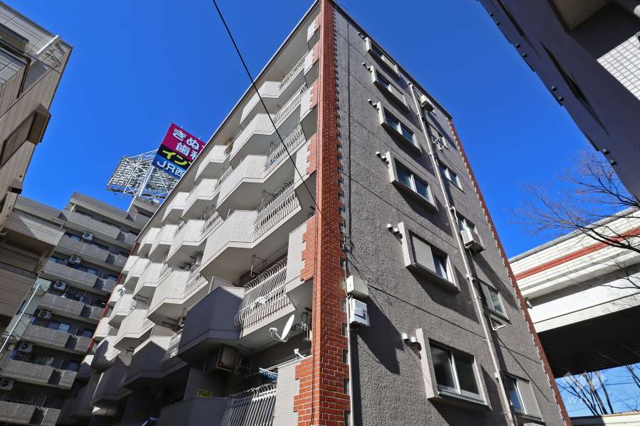 パラスト上北沢の外観（南東側から）
