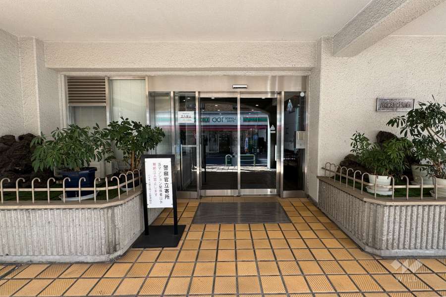 エントランス
