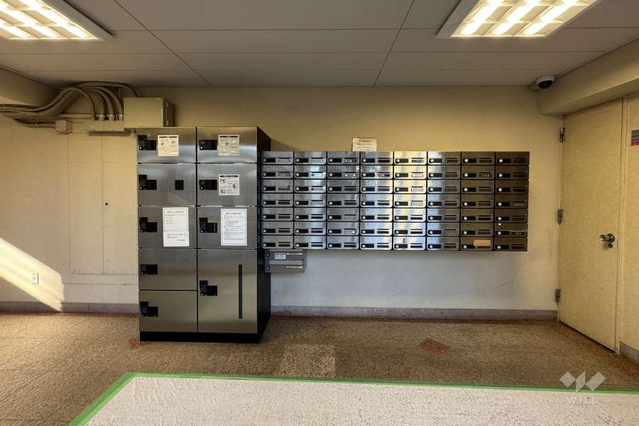 宅配ボックスと共用ポスト