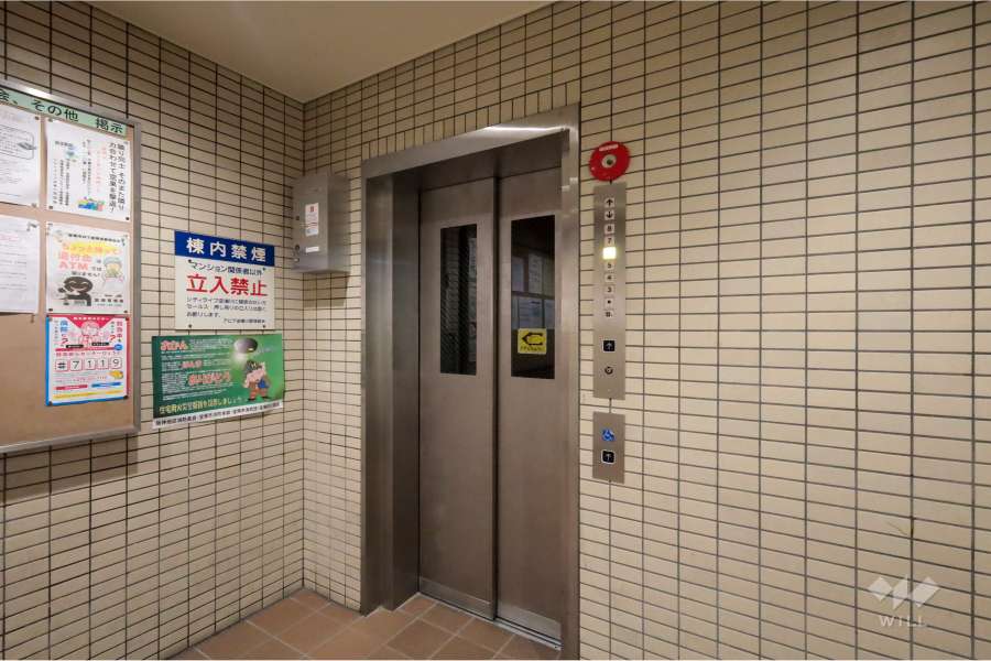 エレベーター