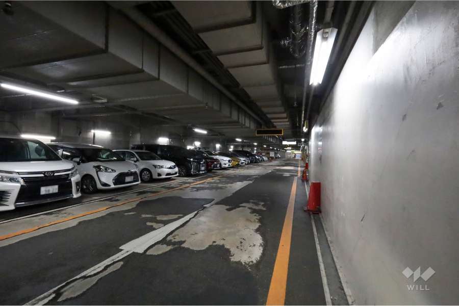敷地内駐車場（屋内平面式）