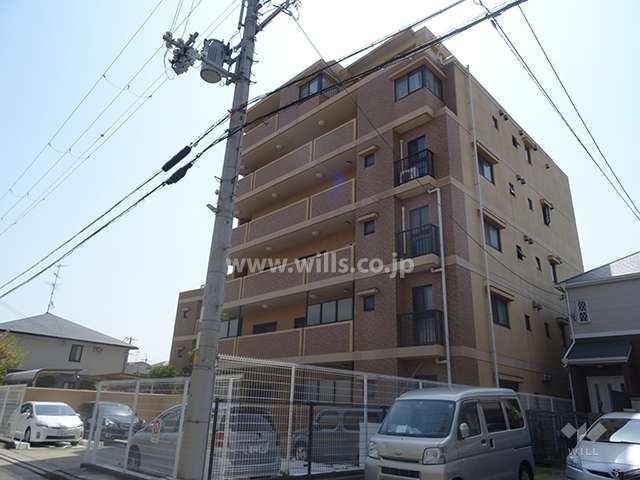 ネオステージ川西駅前の外観（北西側から）