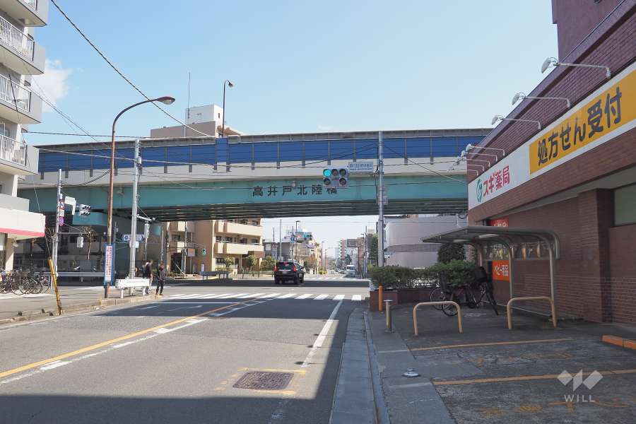 敷地北側の前面道路