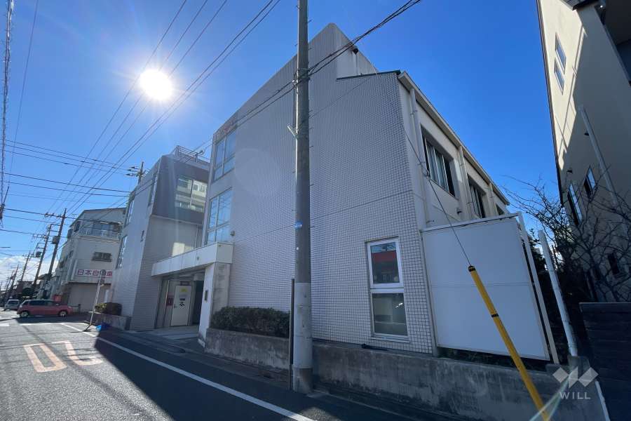 エルデュプレ西荻窪の外観（東北側から）