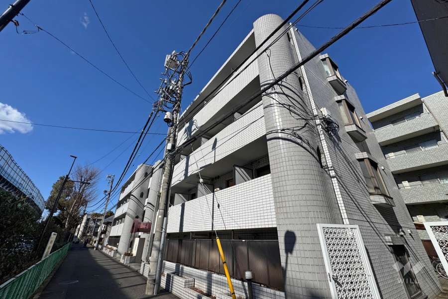 ラ・レジダンス・ド・パンデュールの外観（南側から）