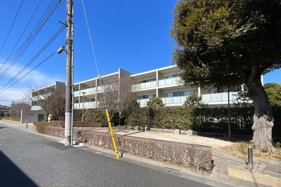 パークハウス杉並高井戸の外観（南東側から）