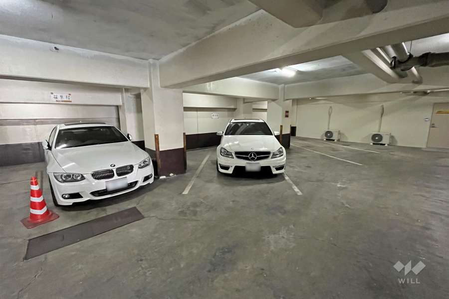 敷地内駐車場（屋内平面式）