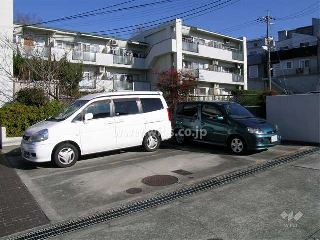 敷地内駐車場