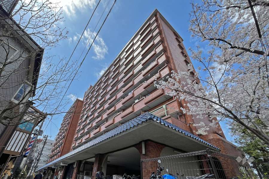 高井戸永谷マンションの外観（北東側から）