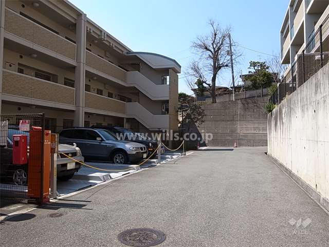 敷地内駐車場（機械式）