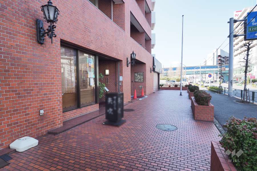 エントランスアプローチ