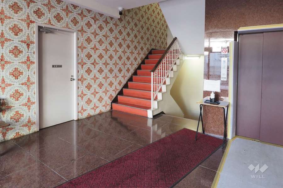 エントランスホール