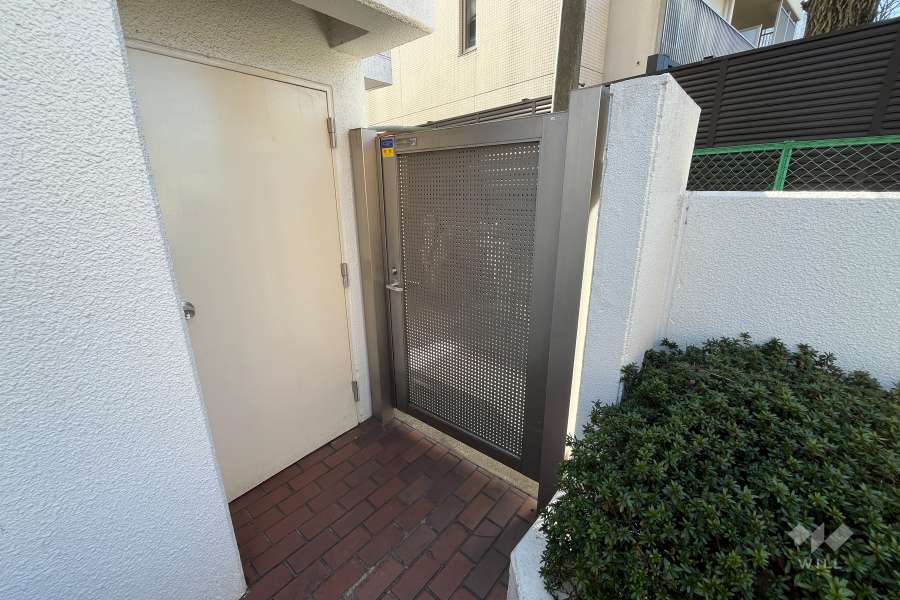 駐輪場の出入り口