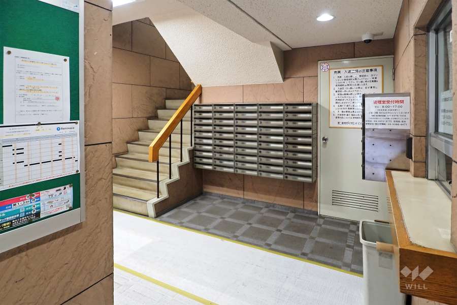エントランスホール