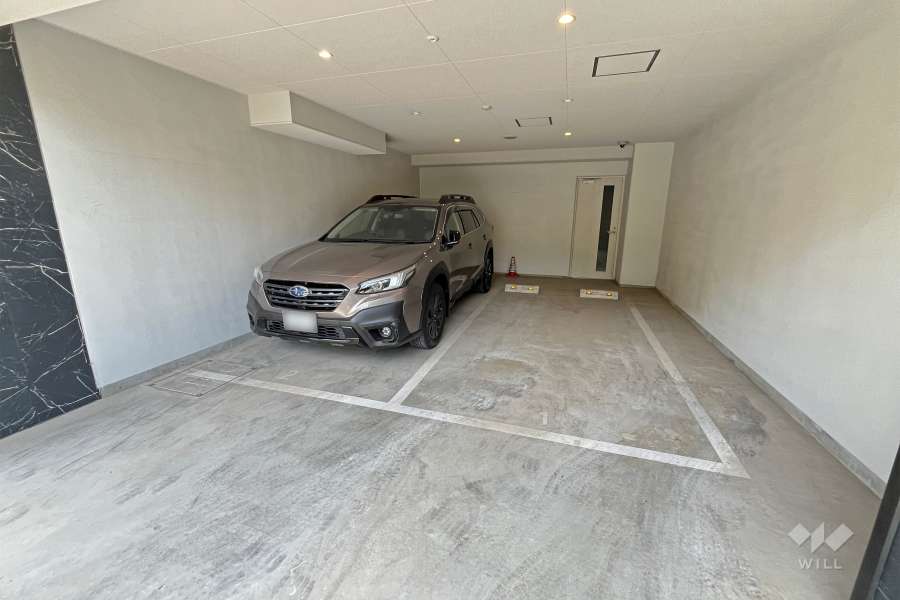 敷地内駐車場（屋内平面式）